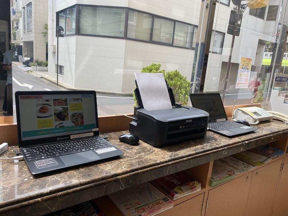 Toyoko Inn Okayama-Eki Nishiguchi Hiroba Exterior photo